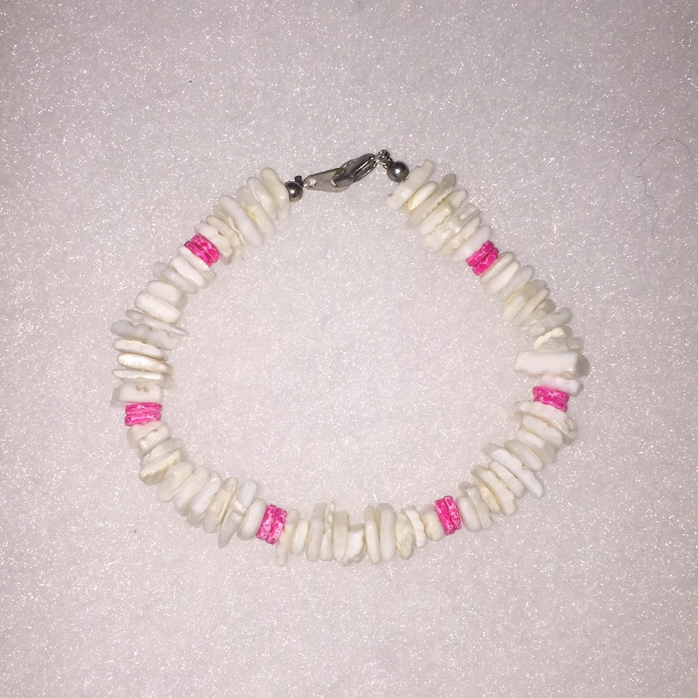 Hand made pink stone bracelet NWOT